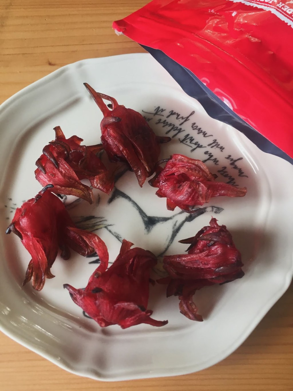 Picture of: Trader Joe’s Dried Sweetened Hibiscus Flowers